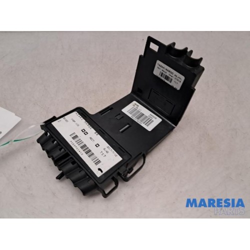 Peugeot - Partner - Fuse box