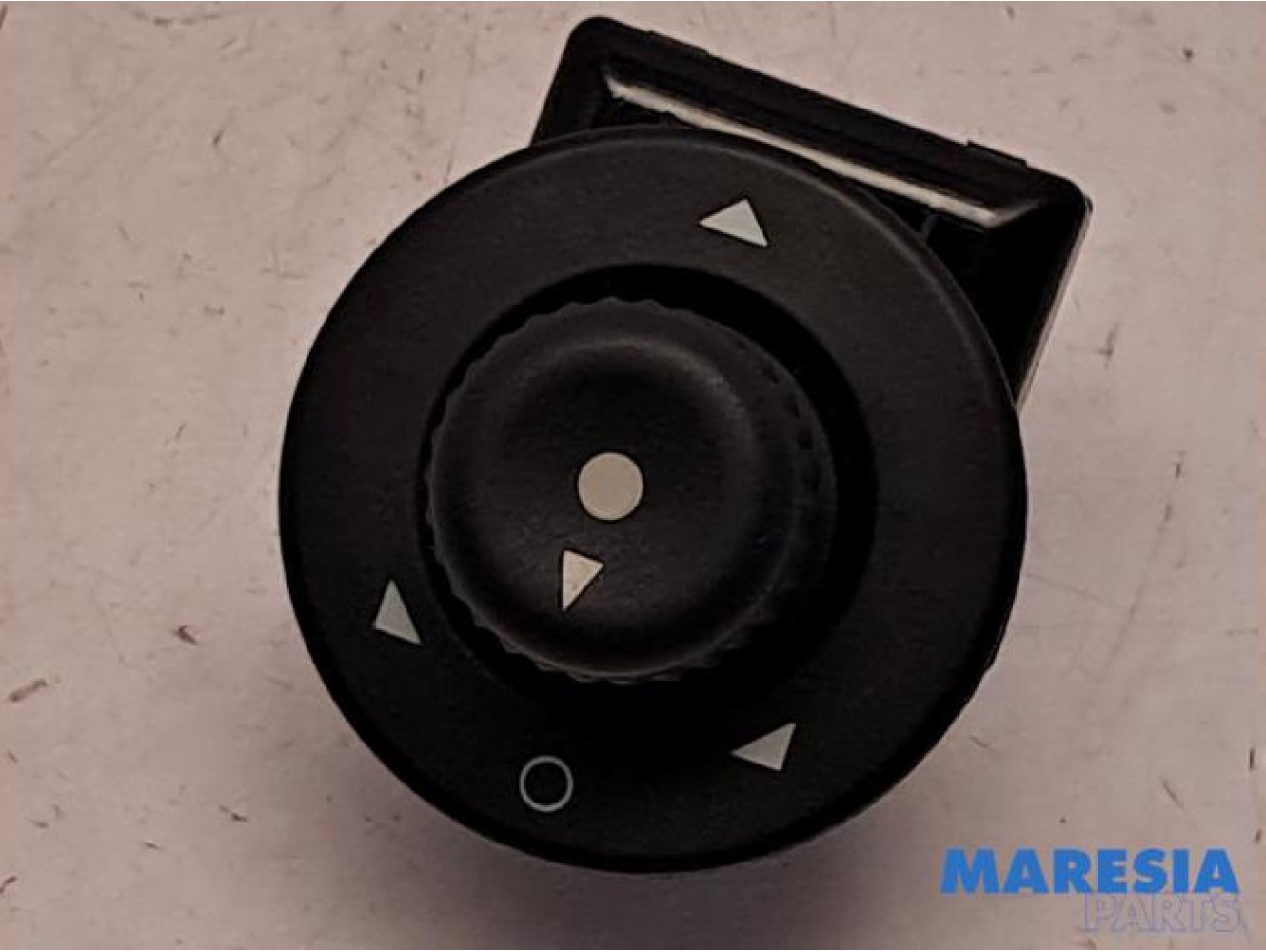 Peugeot - Partner - Mirror switch