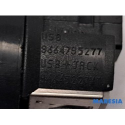 Peugeot - Partner - Connexion USB