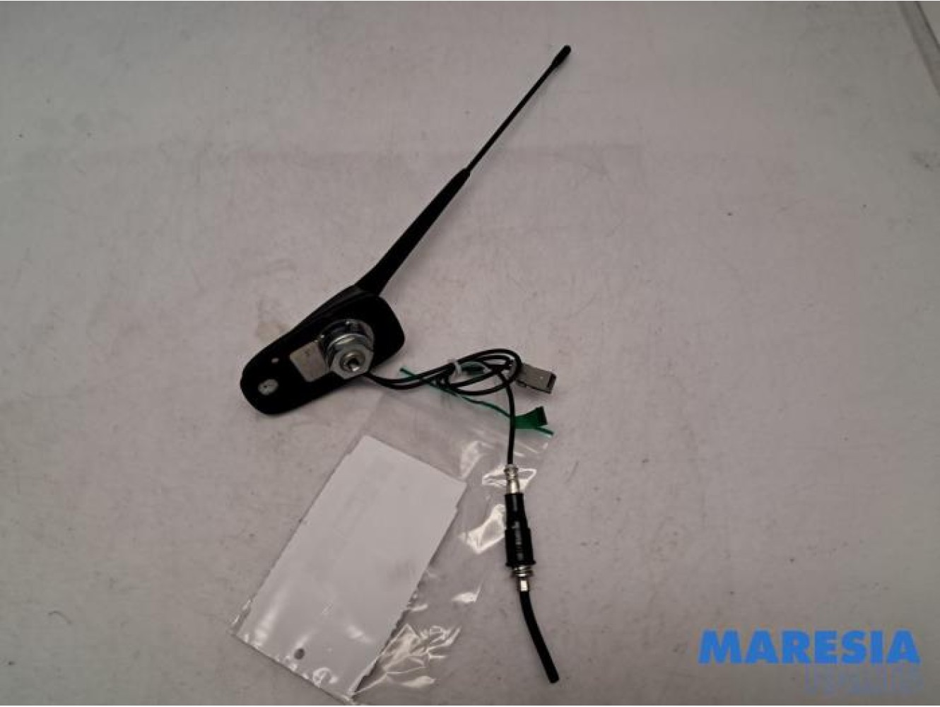 Peugeot - Partner - Antenna