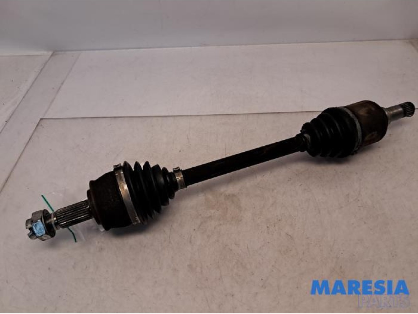 Fiat - 500 - Aandrijfas links-voor
