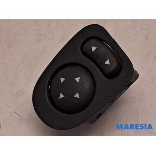 Fiat - 500 - Mirror switch
