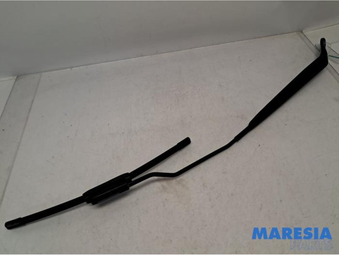 Citroen - C3 - Front wiper arm