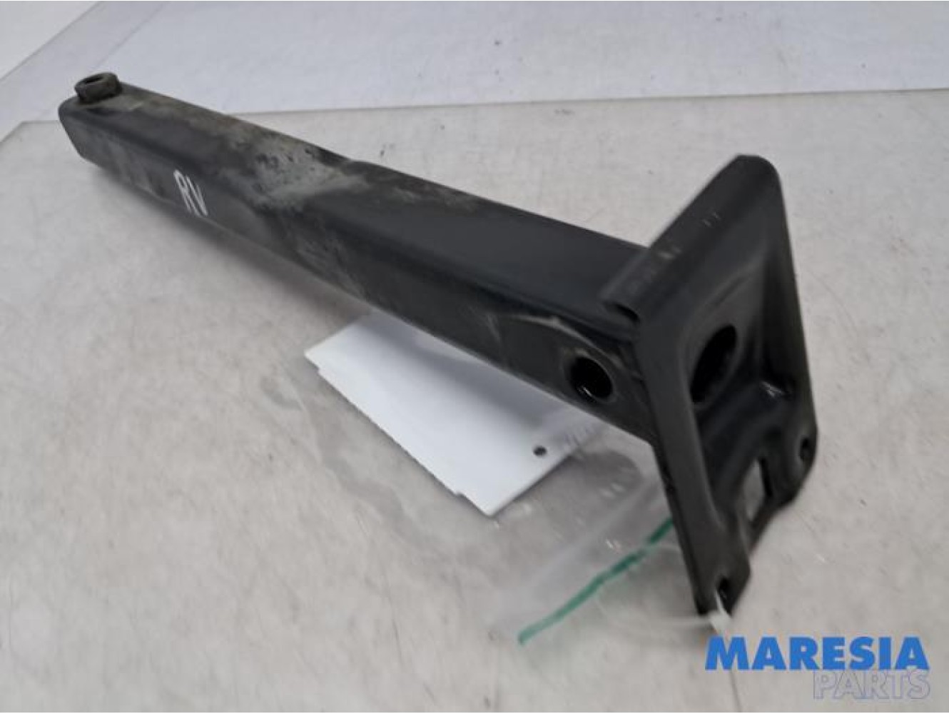 Opel - Crossland X - Front part support