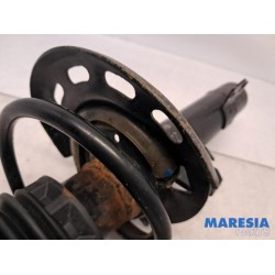 Opel - Crossland X - Front shock absorber rod, right