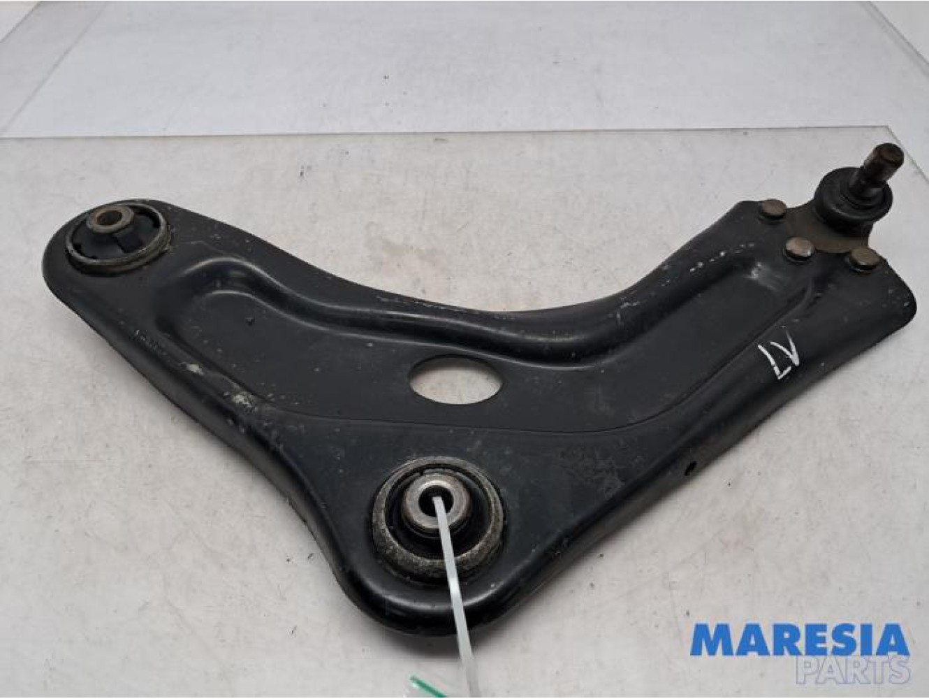 Opel - Crossland X - Front lower wishbone, left