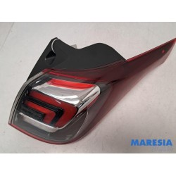 Opel - Crossland X - Taillight, right