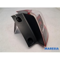 Opel - Crossland X - Taillight, right