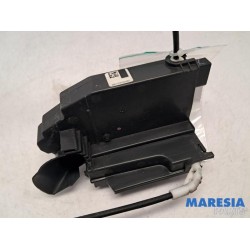 Peugeot - 308 - Front door lock mechanism 4-door, right