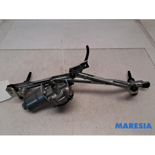 Opel - Crossland X - Wiper motor + mechanism