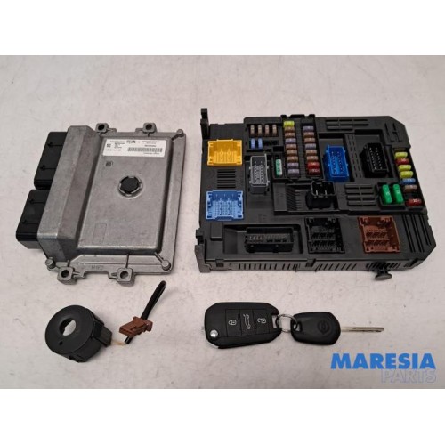 Opel - Crossland X - Engine management computer