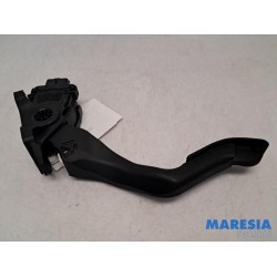Opel - Crossland X - Throttle pedal position sensor