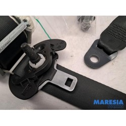 Peugeot - 308 - Rear seatbelt, left