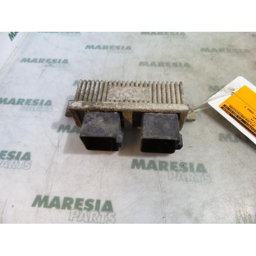 Renault - Espace - Glow plug relay