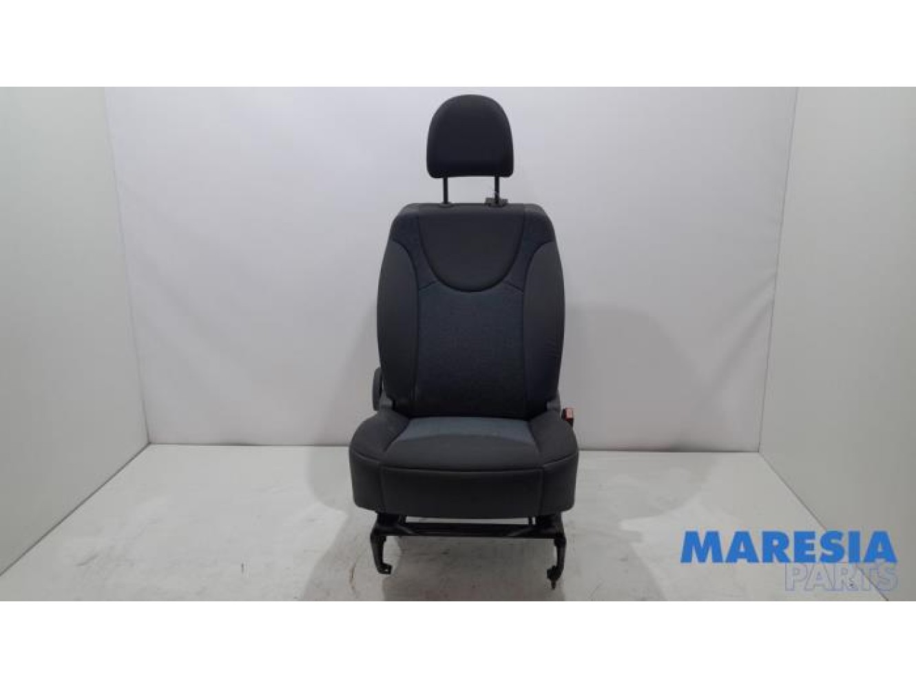 Peugeot - Expert - Seat, right
