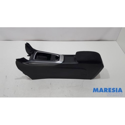 Peugeot - 308 - Console centrale