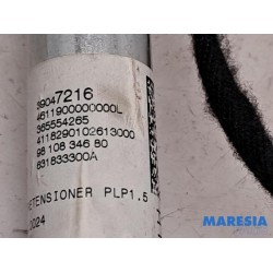 Opel - Crossland X - Gordelspanner links