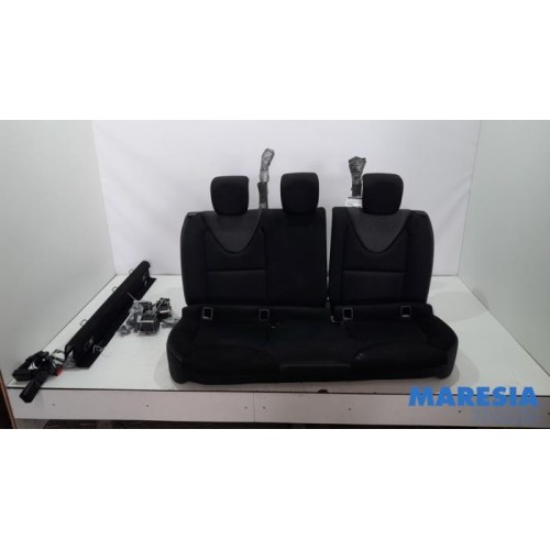 Renault - Clio - Rear bench seat