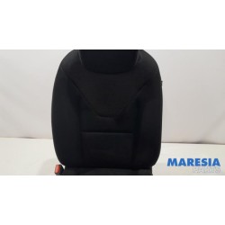 Renault - Clio - Seat, left