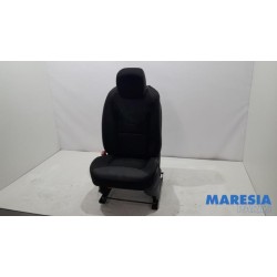 Renault - Clio - Seat, left