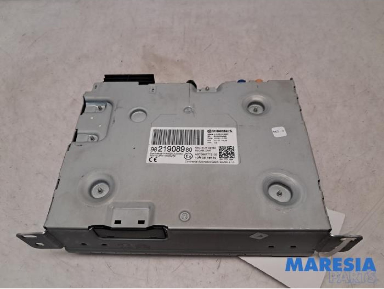 Opel - Crossland X - Multi-media control unit