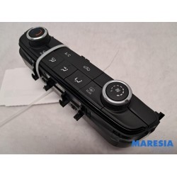 Opel - Crossland X - Heater control panel