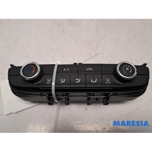 Opel - Crossland X - Heater control panel