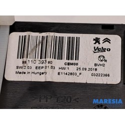 Opel - Crossland X - Computer Kachel