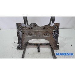 Renault - Clio - Subframe