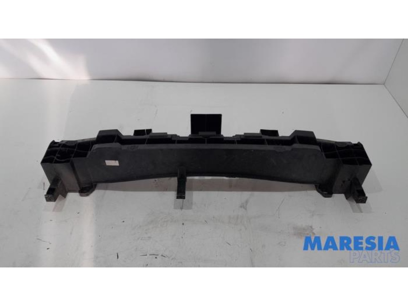 Renault - Clio - Rear bumper frame