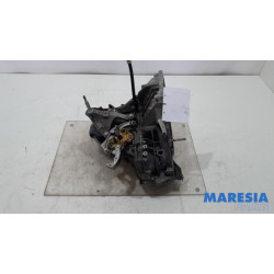 Renault - Clio - Gearbox