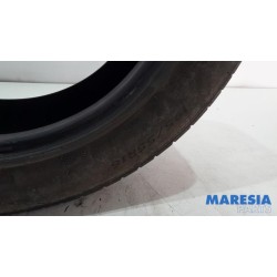 Renault - Clio - Tyre