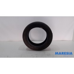 Renault - Clio - Tyre