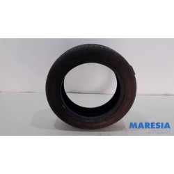 Renault - Clio - Tyre