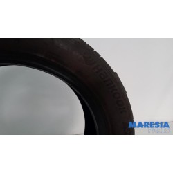 Renault - Clio - Tyre