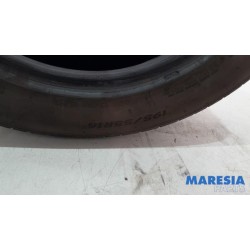 Renault - Clio - Tyre