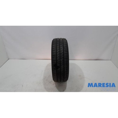 Peugeot - Expert - Tyre