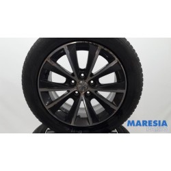 Peugeot - 308 - Sportvelgenset + banden
