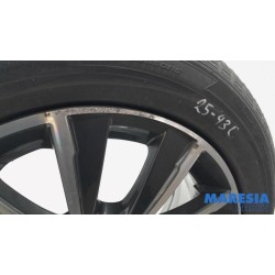 Peugeot - 308 - Sportvelgenset + banden