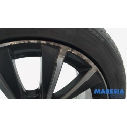 Peugeot - 308 - Sportvelgenset + banden