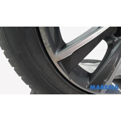 Peugeot - 308 - Sportvelgenset + banden