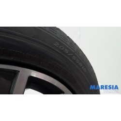 Peugeot - 308 - Sportvelgenset + banden