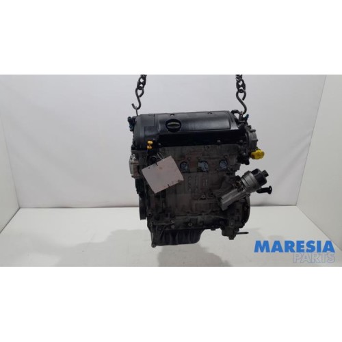 Peugeot - 2008 - Engine