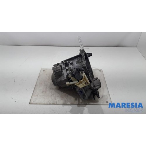 Peugeot - 2008 - Gearbox