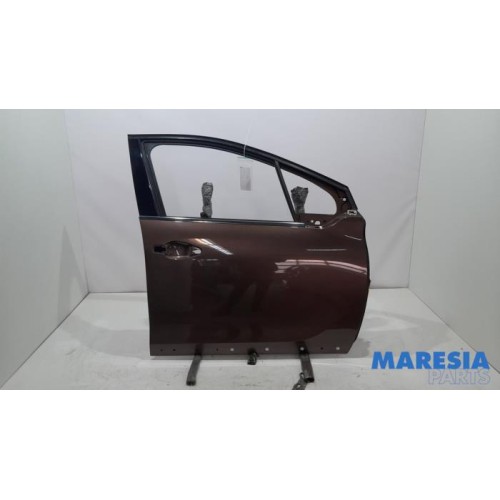 Peugeot - 2008 - Front door 4-door, right