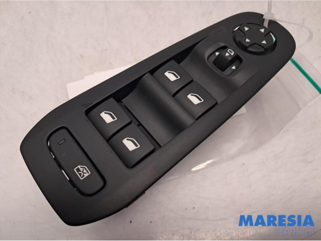 Peugeot - 308 - Multi-functional window switch