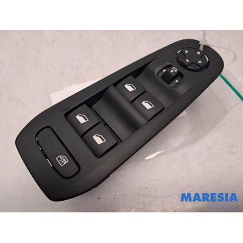 Peugeot - 308 - Multi-functional window switch