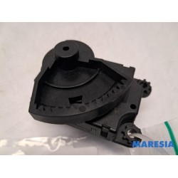Peugeot - 308 - Heater valve motor