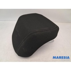 Peugeot - 308 - Headrest