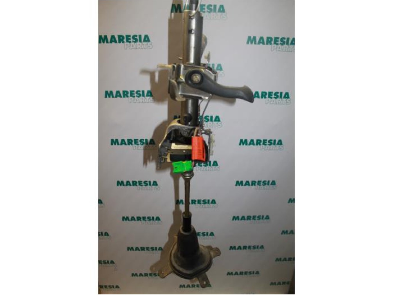 Renault - Megane Scenic - Steering column housing